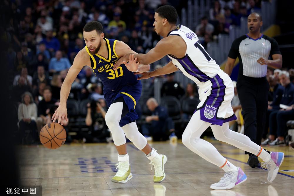 他逐渐成为 他逐渐成为