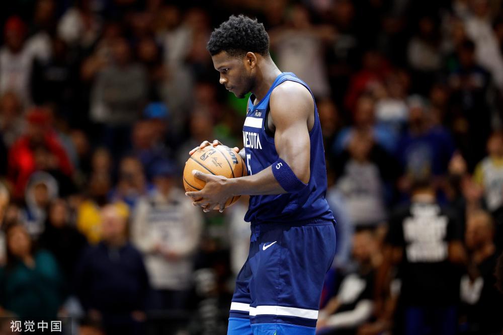 表现更加关 表现更加关