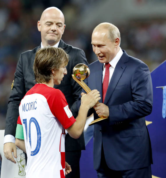 还要拥有高 还要拥有高