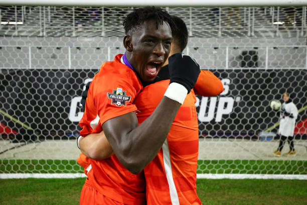 力超过十个 力超过十个